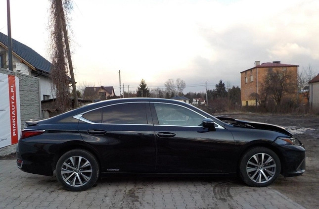 Lexus ES cena 82900 przebieg: 149758, rok produkcji 2020 z Łosice małe 407